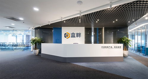 盒畔創(chuàng)意包裝公司董事長 用文化創(chuàng)意點亮發(fā)展前路